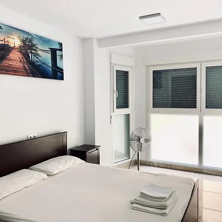 Daire Antonio 4 Bedrooms And Terrace Centr