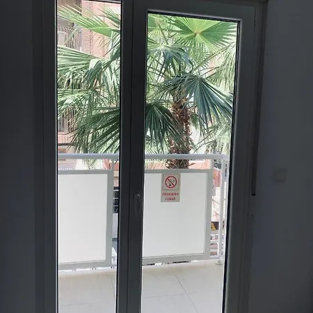 Antonio 4 Bedrooms And Terrace Centr Apartamento